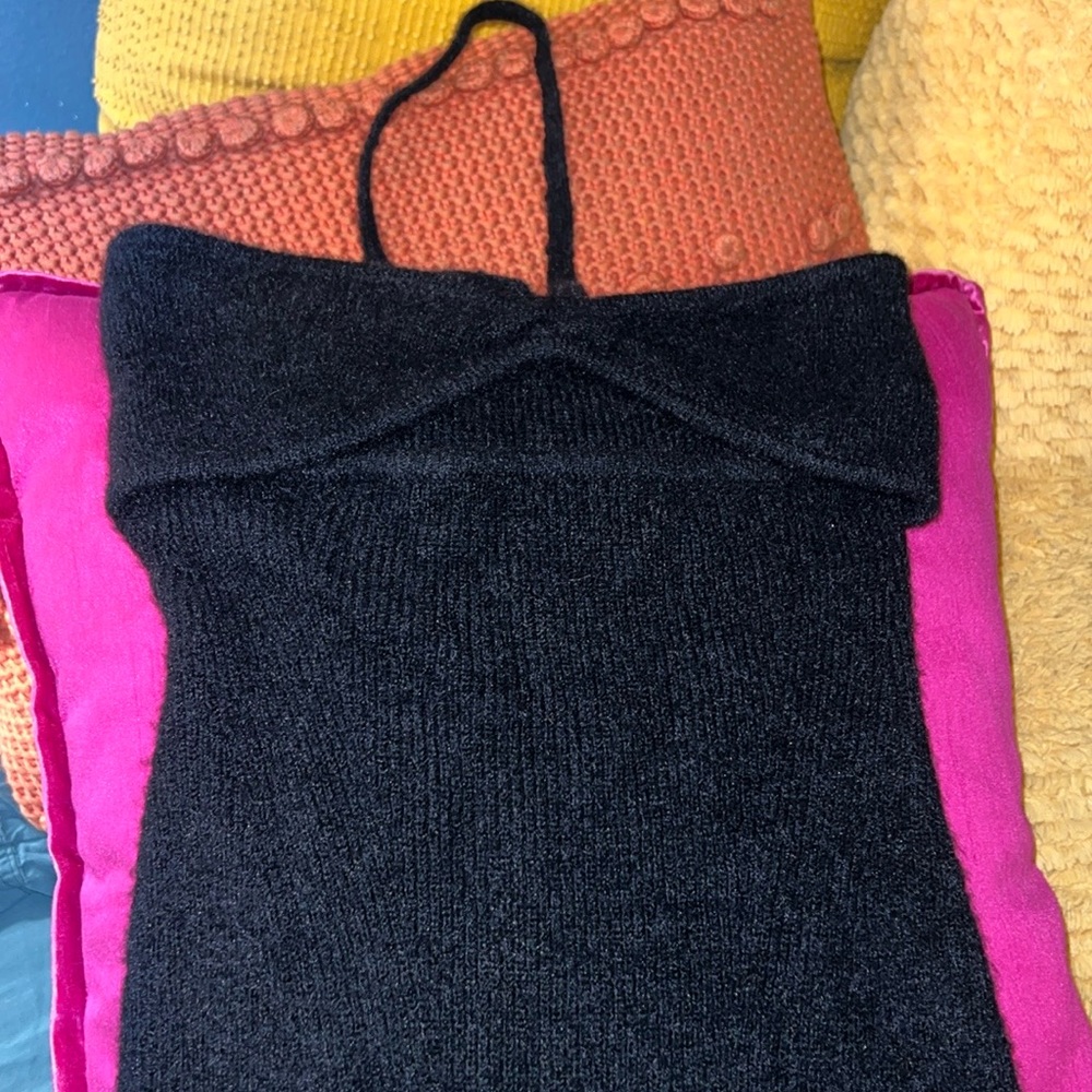 Bennettex 🖤🔥 Sexy knitted tube dress with neck strap. - Picture 4 of 4